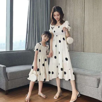 Новое платье для родителей и детей 2022 года, летнее платье для мамы и женское платье в корейском стиле для иностранных девушек, повседневная красная юбка принцессы из сетчатого материала